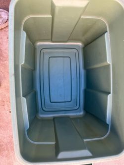 Rubbermaid bin no lid