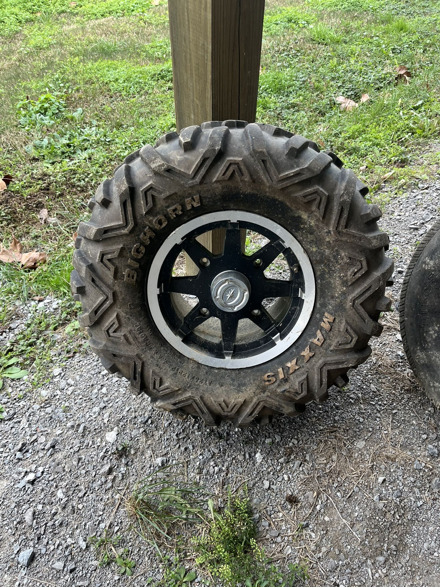 Rzr 800 Rear Wheel And Tire