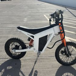Tuitto E Bike Unlockable NO TRADES
