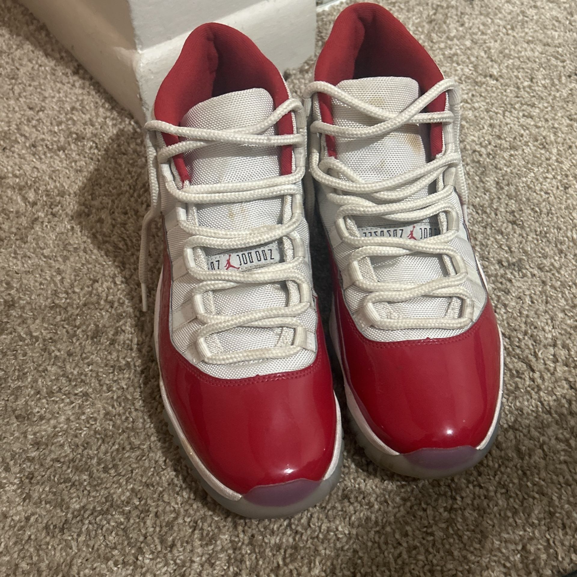 Jordan 11 Cherry