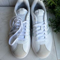 Adidas VL COURT. 3.0. Tennis Women.  Saze. 9/12