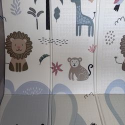 Baby floor mat