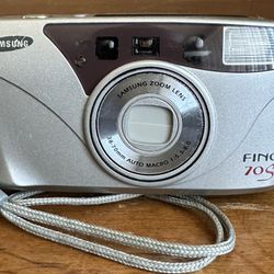 Vintage Samsung Fino 70s Compact 35mm Film Camera w/38-70mm Automatic Macro Lens