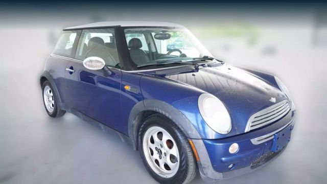 2004 MINI Cooper