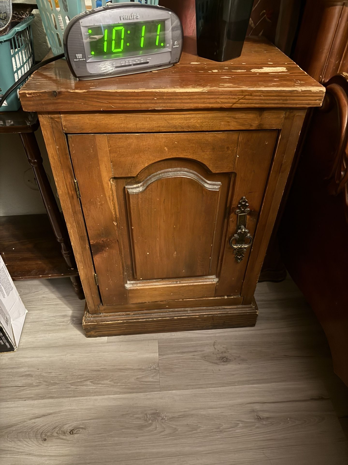 2 Dark Brown Nightstands