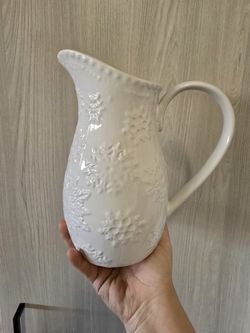 Snowflake Pitcher