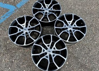 19” Dodge Challenger We Finance Chrysler 300 300C GT AWD Set Rims Wheels All Wheel Drive Charger