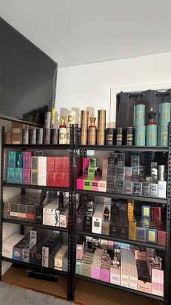 Tu próximo perfume está aquí   Perfumenes originales a excelentes precio oferta aprovecha ya 🔥💯
