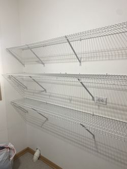Closet maid wire shelving 16 inch and 12 inch pieces with all the hardware