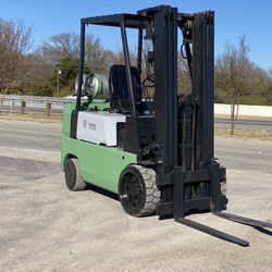 Forklift Mitsubishi 5000 Lbs Triple Stage Traction Tires