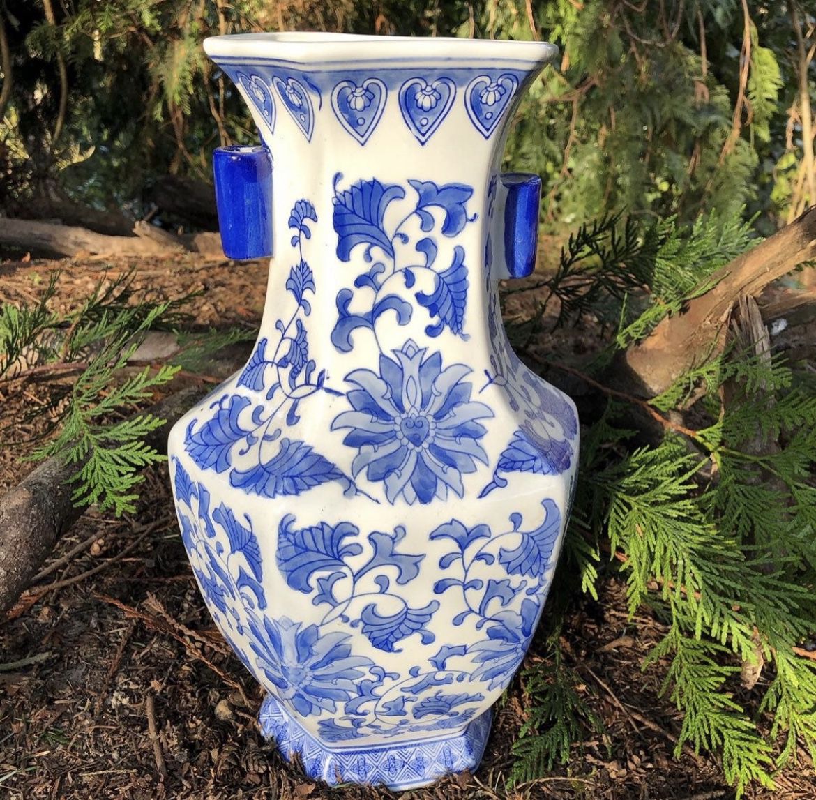 Cobalt Blue And White Chinoiserie Porcelain Vase