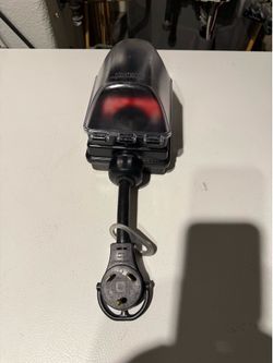 30 A portable surge protector for RV