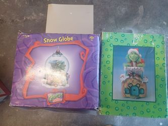 Grinch Snowglobes