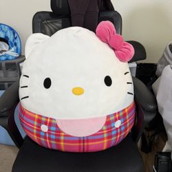 Hello kitty Squishmallow