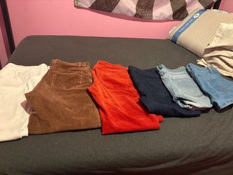 Set of 6 pairs of jeans