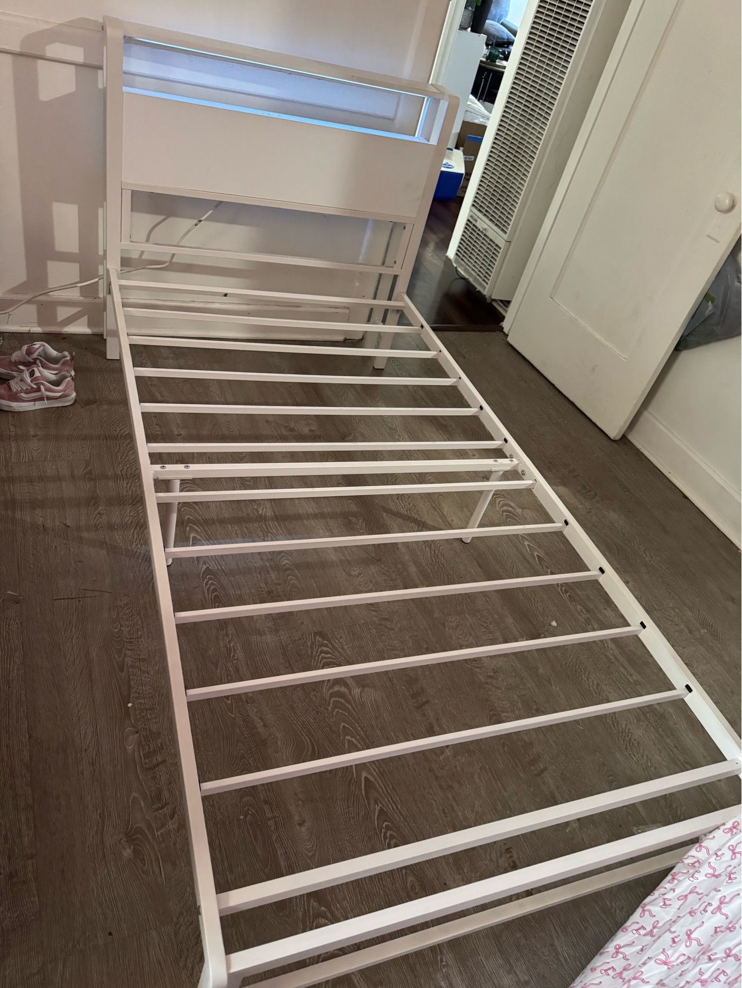 Twin bed frame