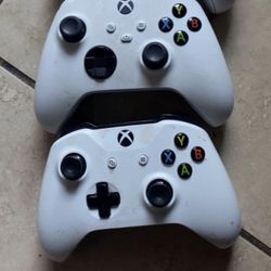 Xbox Controllers 