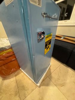 New mini fridge blue