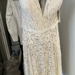 Brand New Gorgeous Lace Wedding Dress