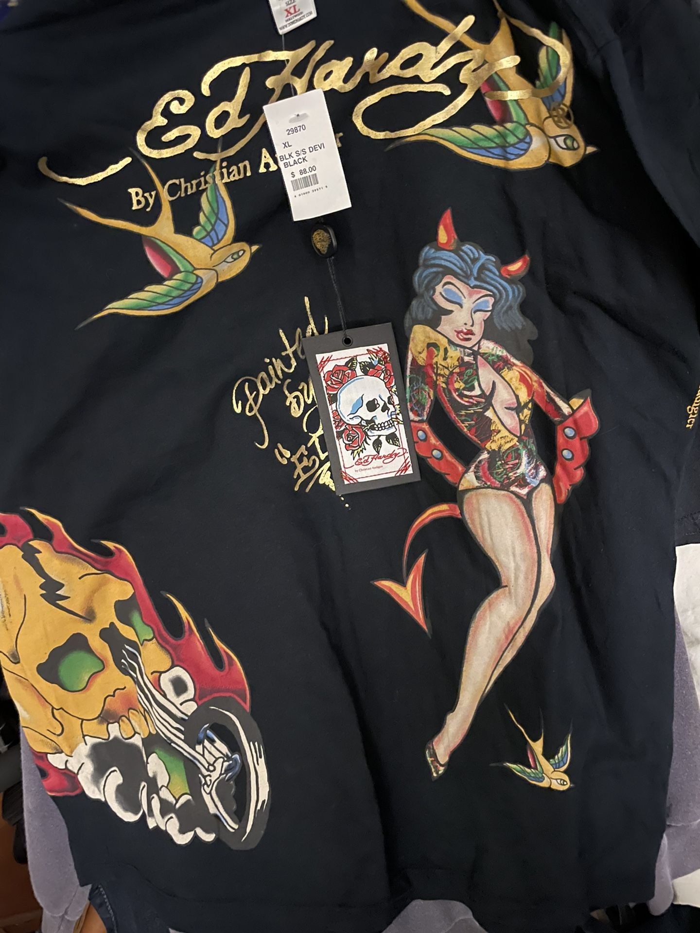 Ed Hardy Black T-shirt rare devil woman painted size extra-large