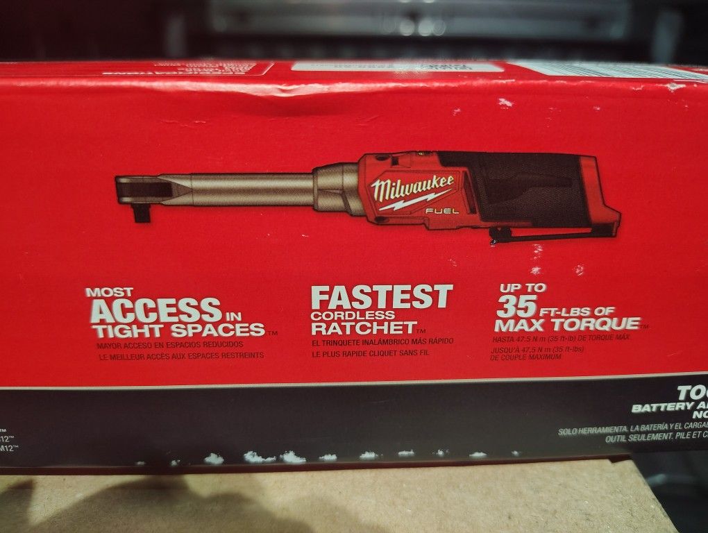 Milwaukee 3/8 Extended Ratchet Tool Only
