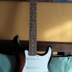 Fender Squier standard Made In Indonesia With Bag 