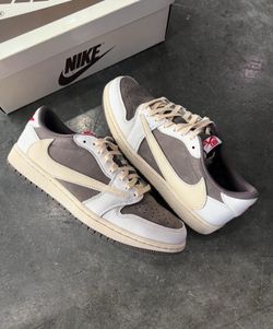 Travis Scott’s phantoms & more