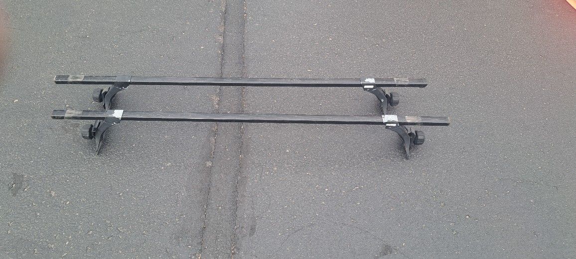 Universal Roof Racks