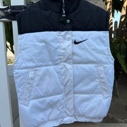 Vintage Nike Womens Puffer Vest