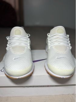 2016 Nike Wmns Air presto  ‘Gum bottom’ size 7