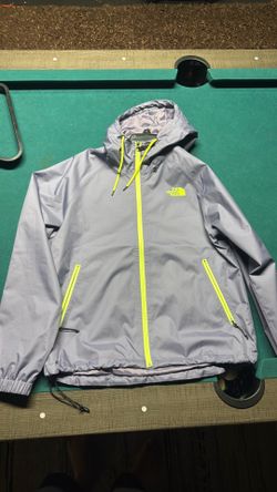 MENS NORTHFACE WINDBREAKER