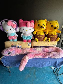 Giant stuffed animals