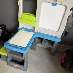 Kids Art Desk 