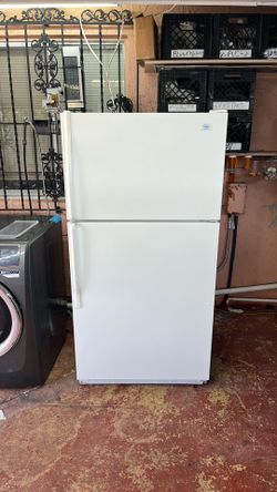 White Roper Refrigerator