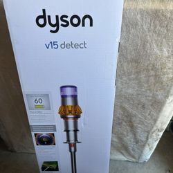 Dyson Stick Vacuum V15 