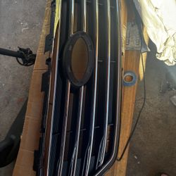 front grill / parrilla . sonata 2015 - 2017