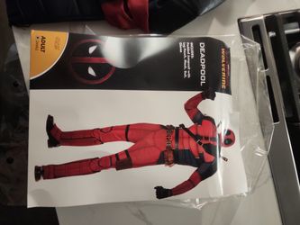 Deadpool halloween costume Adult Small