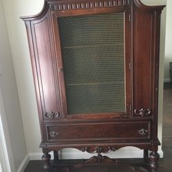 China Cabinet    H70.5xW40.5xD15