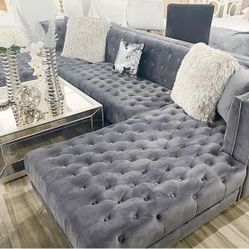 Sectional In Stock For Immidiate Delivery 