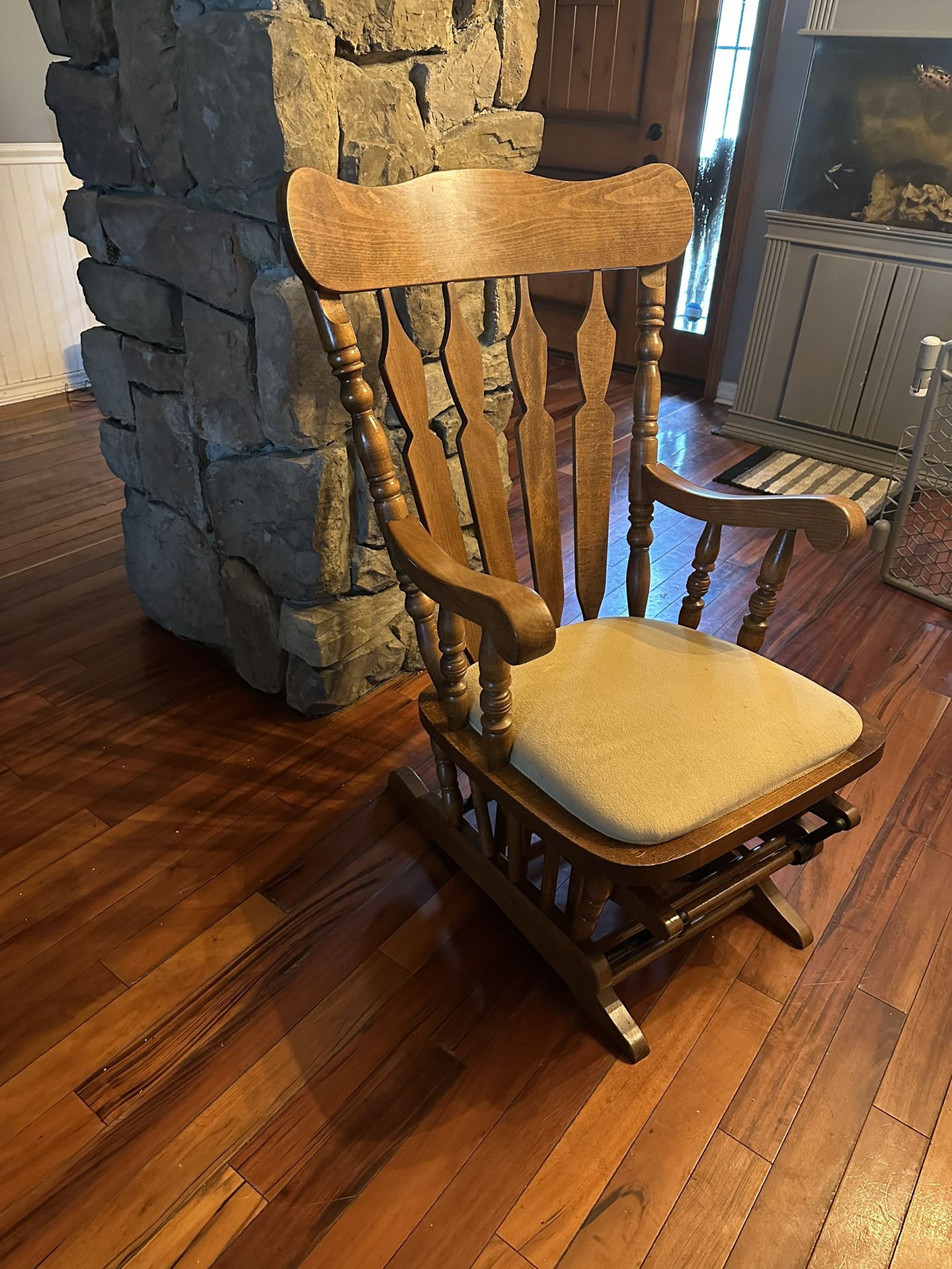 Antique Gliding Rocking Chair   Highly Collectible   Excellent Condition   Came from Millersburg Ohio Hand Made  Hard to find this quality and conditi