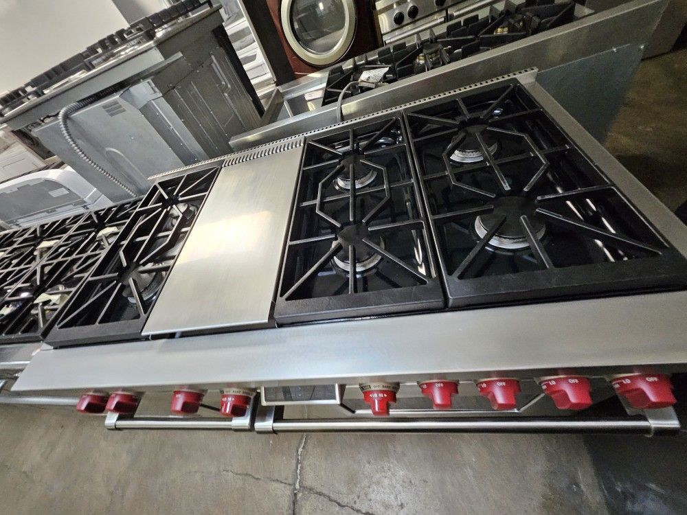 48" WOLF DUAL FUEL RANGE STAINLESS STEEL