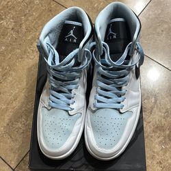 Air Jordan 1 mid se white/ice blue/black