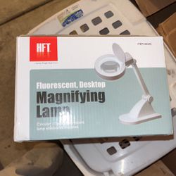 Magnifying Lamp 