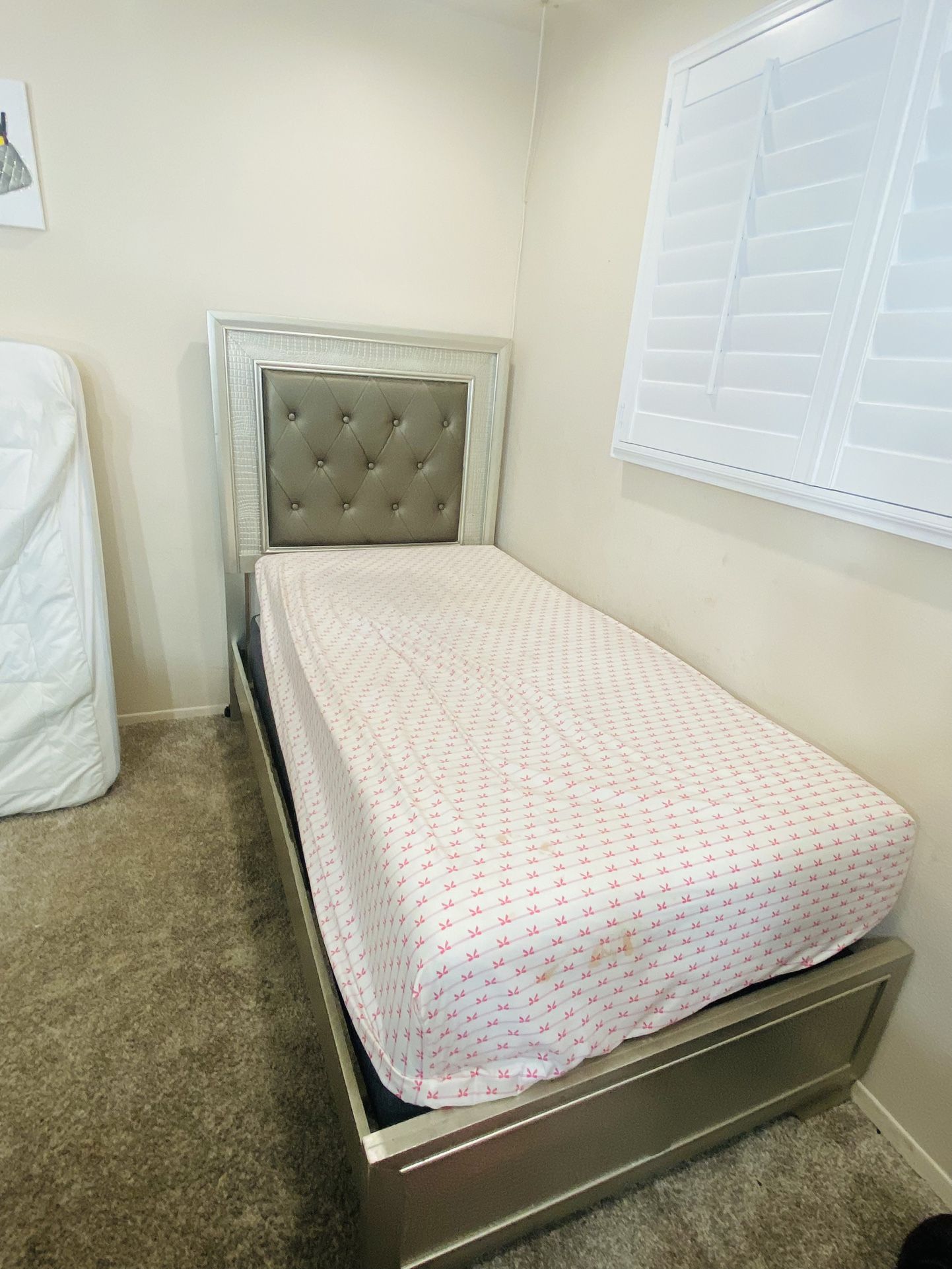 Twin Bed Frame LED Light With Mattress And Box Spring Si