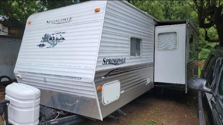 2005 Springdale 26RL Travel Trailer