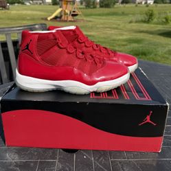 Jordan Retro 11 “Gym Red”