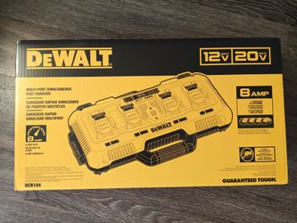 DEWALT DCB104 Multi-Port Simultaneous Fast Charger