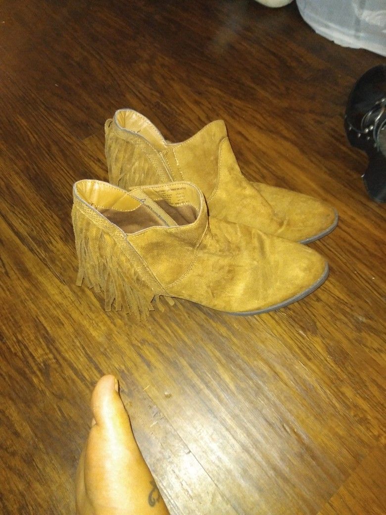 Frayed Boots Size 10
