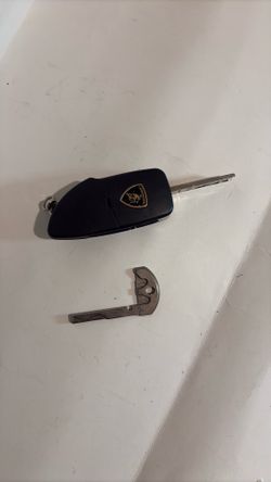Lamborghini Flip Key Fob with valet key