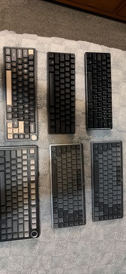 6 Mechanical Keyboards [2 New - 3 Like New - 1 Used]